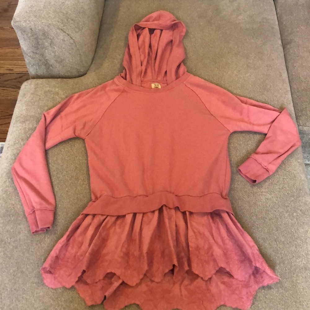 Dressy sweatshirt